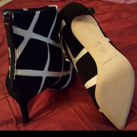 VIA Spiga Cherelle Bootie - Picture 3 of 5